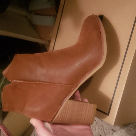 NEW MIA Patton Womens Short Boot NEW 8.5 - Picture 5 of 9